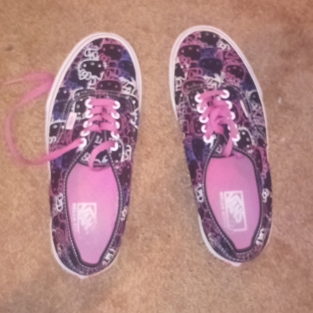 Hello Kitty Vans size 8